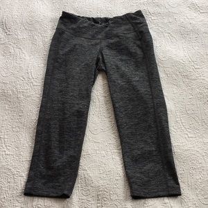 Old navy Active Capri Yoga pants